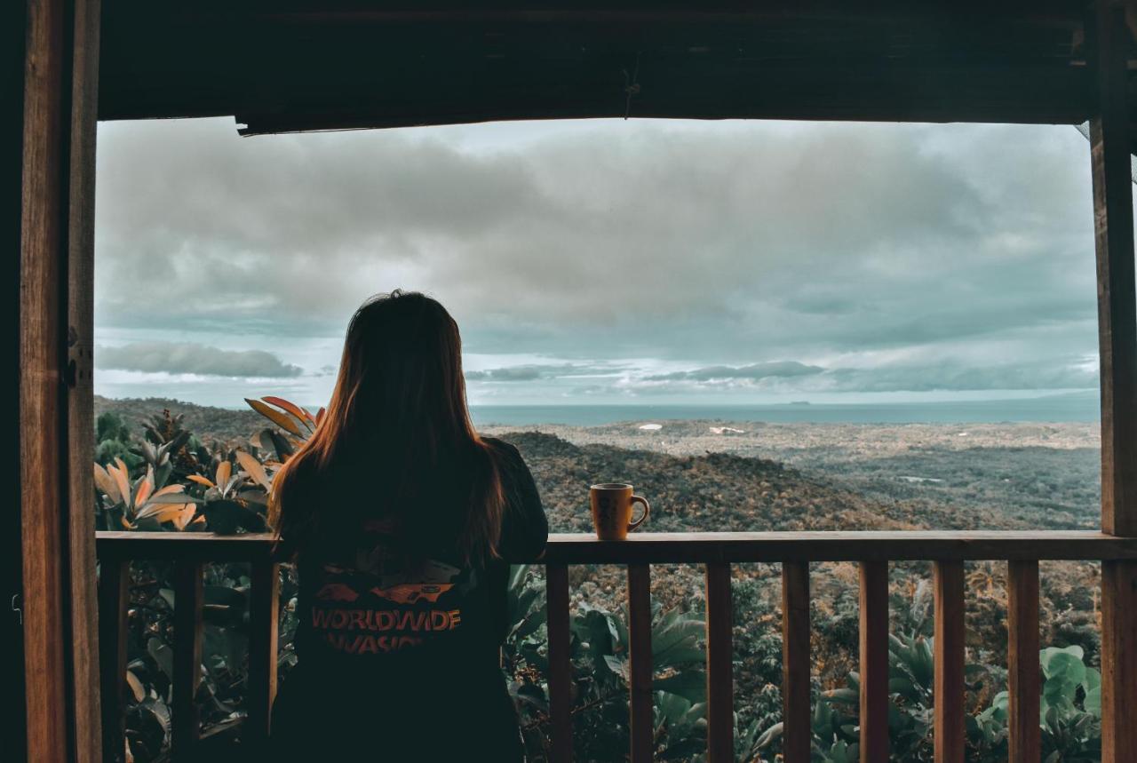 Kamp Aninipot Hotel Siquijor Buitenkant foto